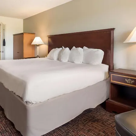 Surestay Hotel By Best Western Thomson Exterior foto
