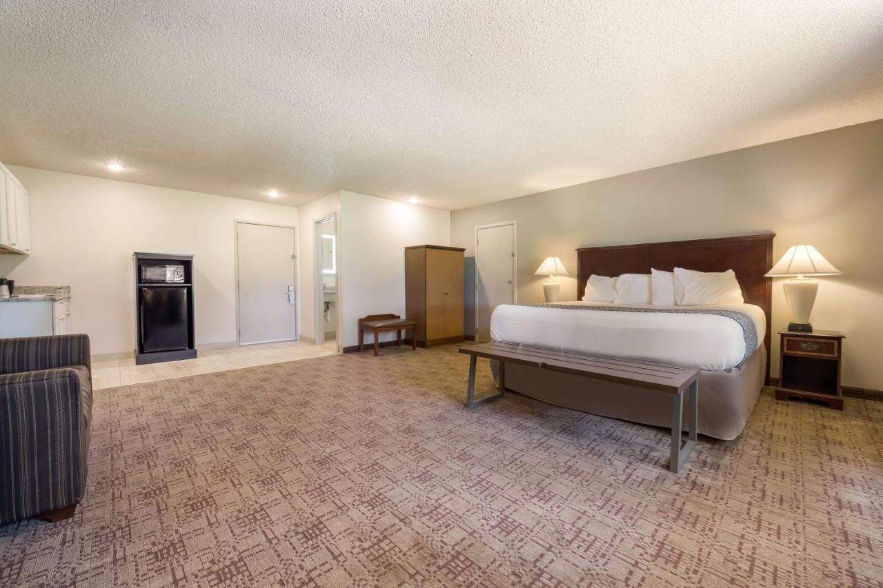 Surestay By Western Hotel