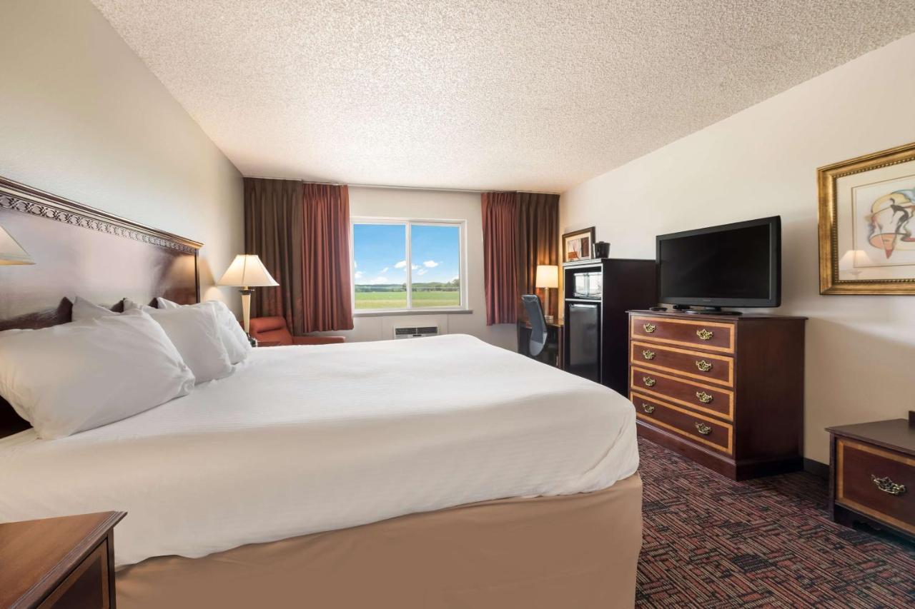 Surestay By Western 3*