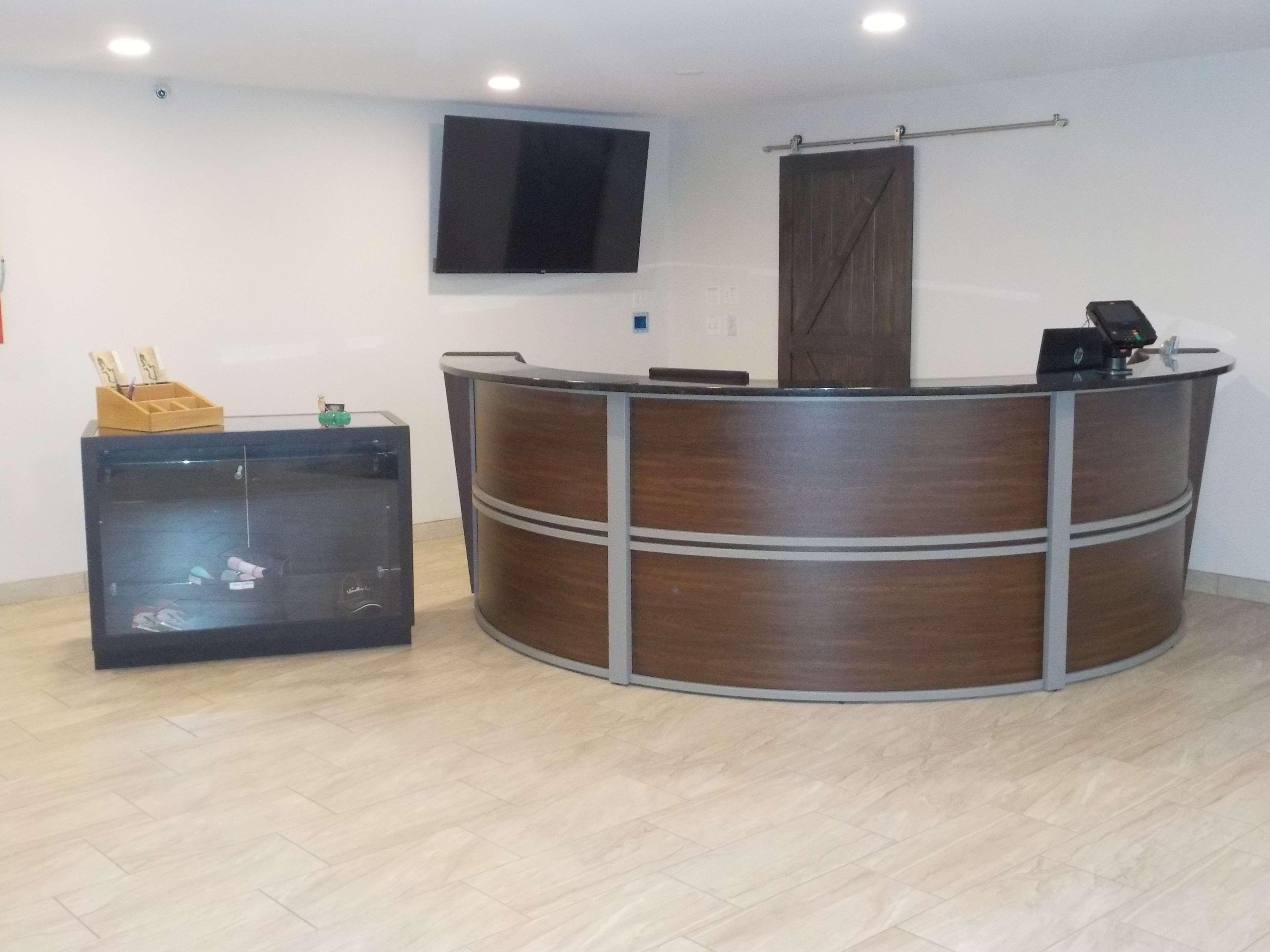 Surestay By Western 3* Thomson