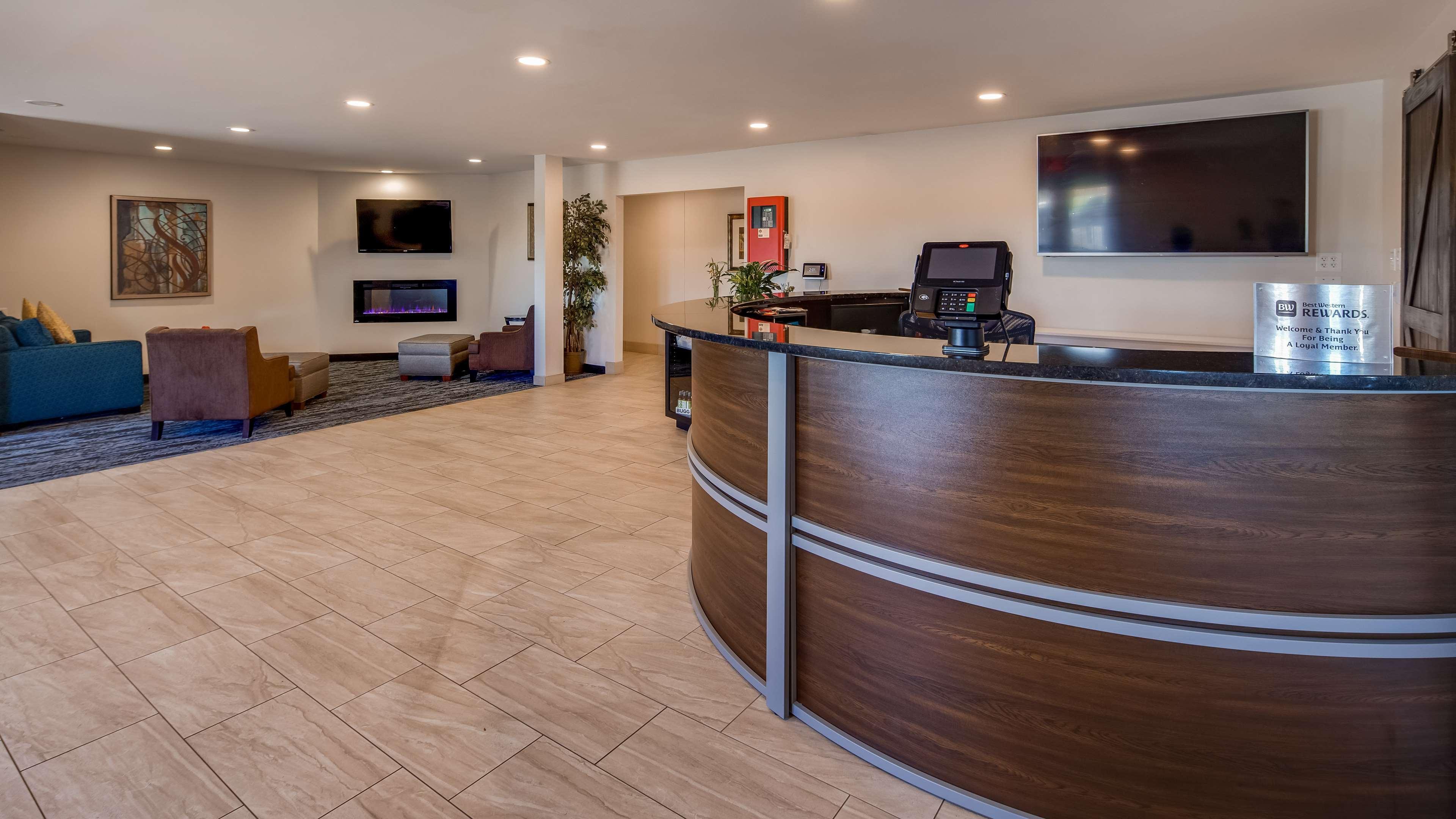 Hotel Surestay By Western